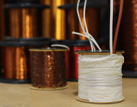 Bobbin wound with high heat insulation systems. Vacuum impregnated.